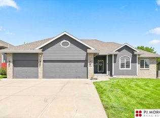 15446 Briar St, Omaha, NE 68138