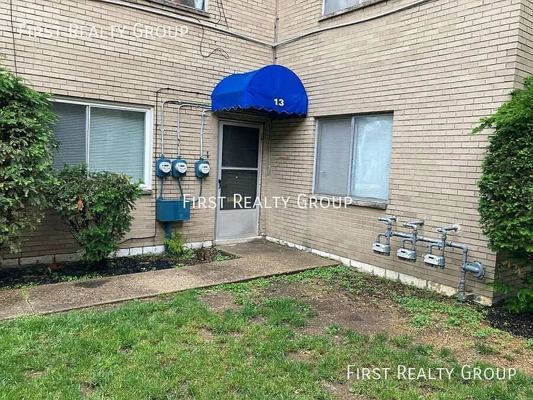 737 Wilmington Ave #13 — Photo 3