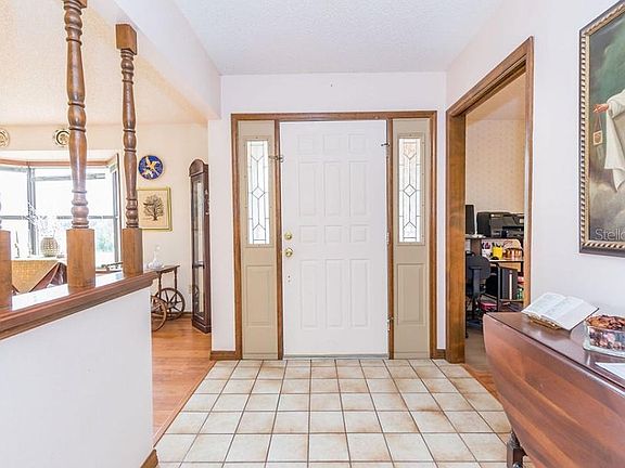 4th image of 1497 N Timbercrest Dr
