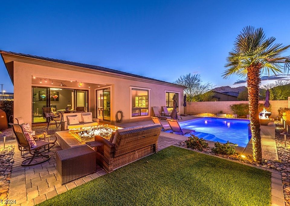 1st image of 41 Desert Juniper Ln
