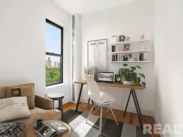 243 Henry St #2 — Photo 4