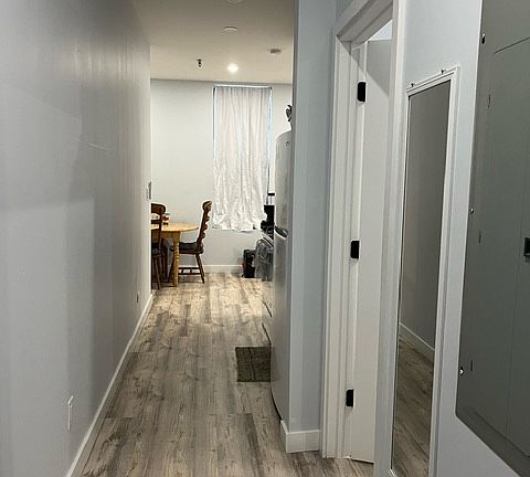 2nd image of 627 Main St #207