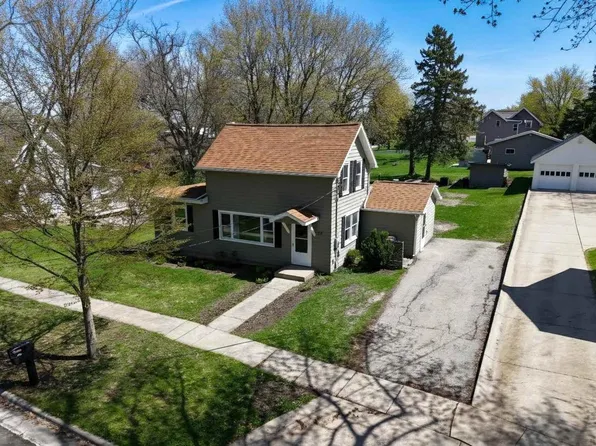 213 North High Street, Cambridge, WI 53523