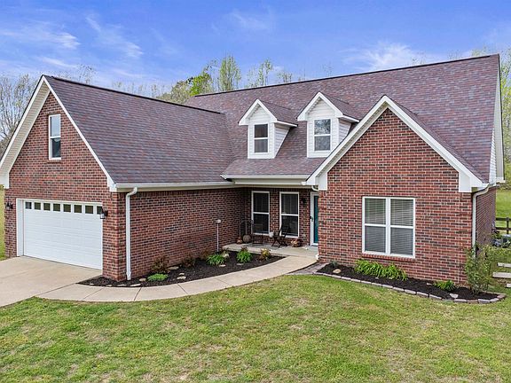 2nd image of 157 Peggy Anne Ln
