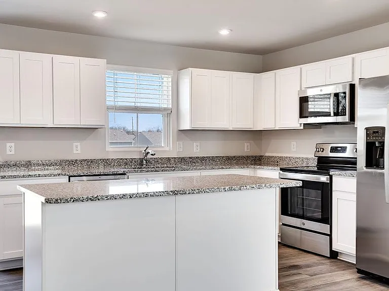 3044 Sapgate Ln — Photo 4