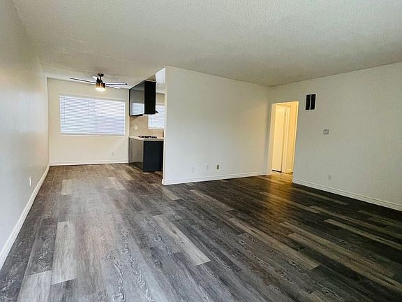 3rd image of 5629 Laurel Canyon Blvd #11