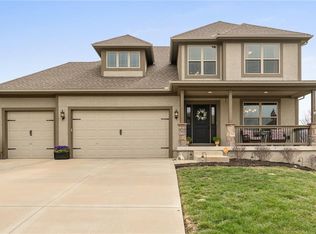 805 S Franklin St, Raymore, MO 64083