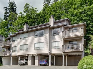Baymount Terrace, Kirkland, WA 98034