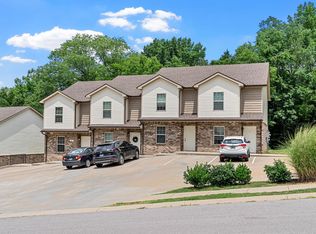 Glenstone Springs Dr - 427, Clarksville, TN 37043