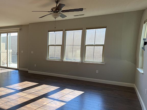 5th image of 5301 E Commerce Way Unit 8104