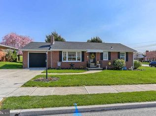 275 Sunset Ave, Hanover, PA 17331