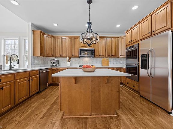 5th image of 2309 Faircloth Way