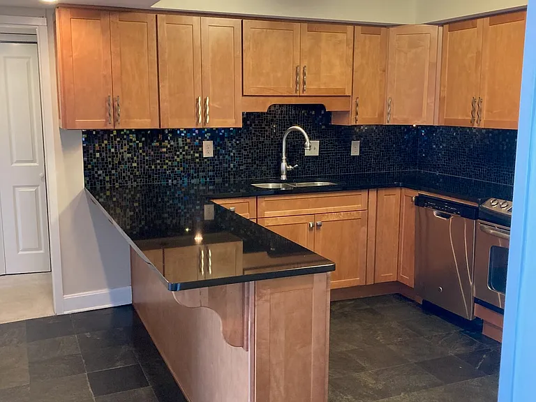 1131 Stringers Ridge Rd #9F — Photo 8