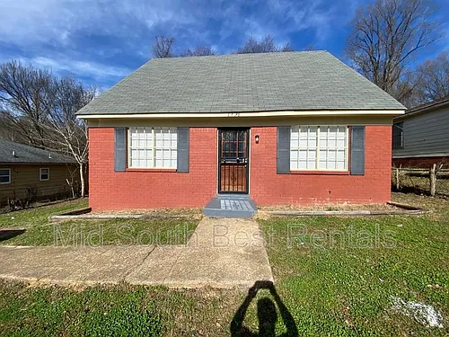 1236 Chickamauga Ave Photo 1
