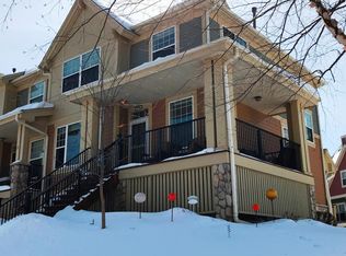 15578 Dwellers Way #806, Apple Valley, MN 55124