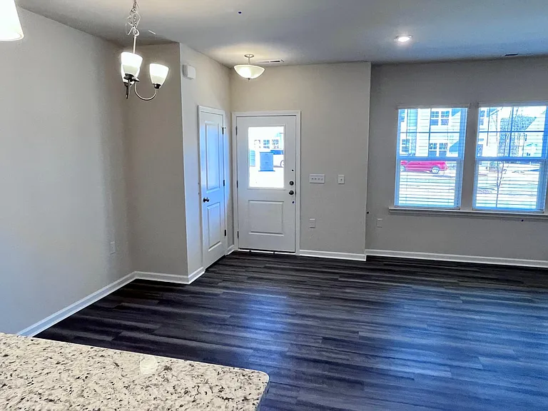 303 Parker Station Ave — Photo 7
