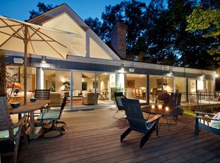 578 Rosemary Rd, Lake Forest, IL 60045