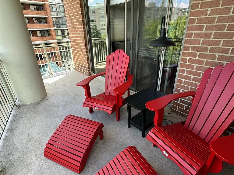 1001 N Randolph St #509 — Photo 2