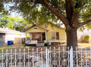 522 Barrett Pl, San Antonio, TX 78225
