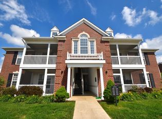 934 W Summerfield Glen Cir, Ann Arbor, MI