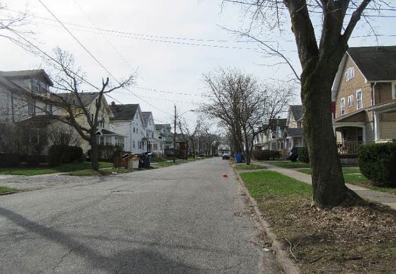 2nd image of 50 Newcomb St