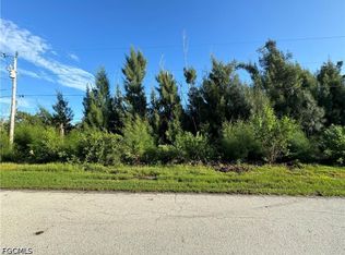 3486 Papaya St, Saint James City, FL 33956