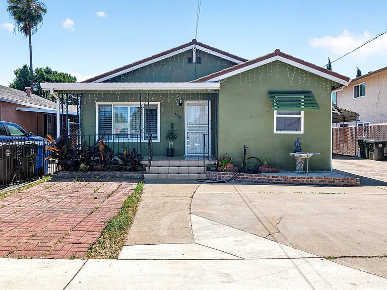 406 E Edison St — Photo 1