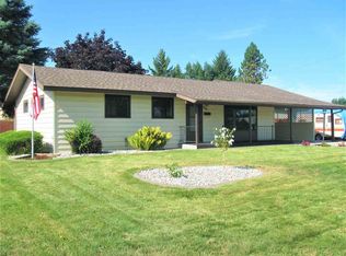 412 E Cozza Dr, Spokane, WA 99208