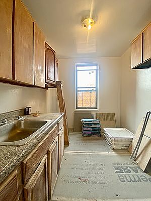3rd image of 255 Clarkson Ave #519