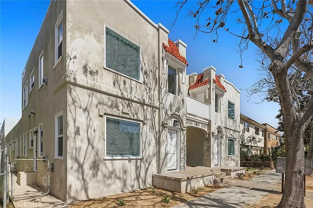 1 bed, 605 sqft, $2,250 — Photo 1