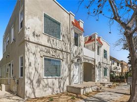 1237 E 1st St, Long Beach, CA