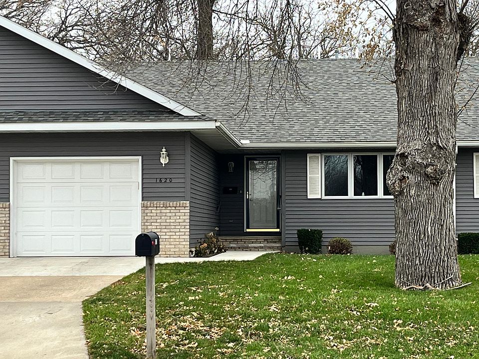 1st image of 1620 Albion Ave