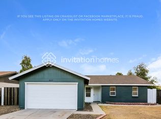 6037 N 71st Ln, Glendale, AZ 85303