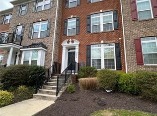 3908 Fish Pond Ln, Glen Allen, VA 23060