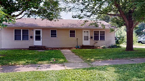 238 Village Dr Photo 1