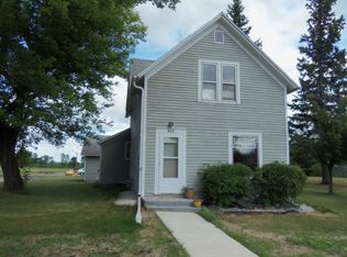 400 E Main St, Cyrus, MN 56323