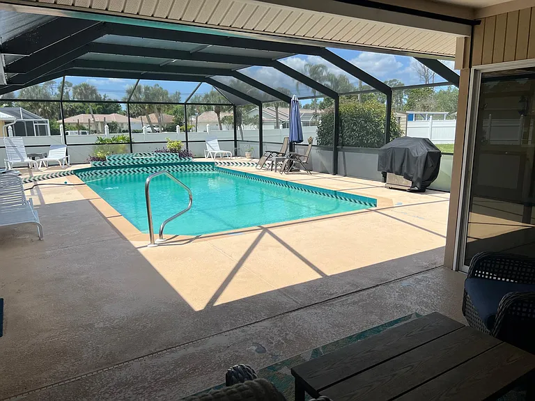 3645 Slayton Ave — Photo 5