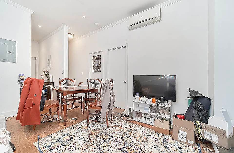 1st image of 199 E 4th St #11