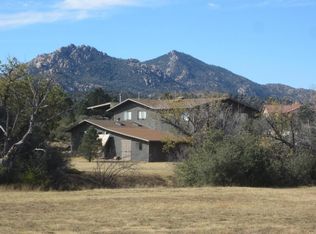 17900 S Pinon Ln, Peeples Valley, AZ 86332