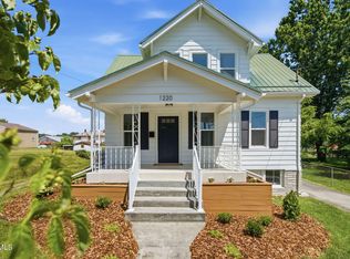 1220 Massachusetts Ave, Bristol, VA 24201
