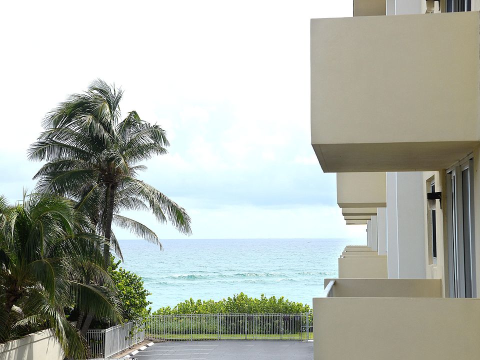1st image of 630 Ocean Dr APT 306