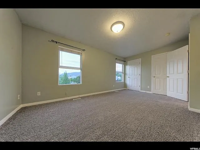 386 W 500 N — Photo 18
