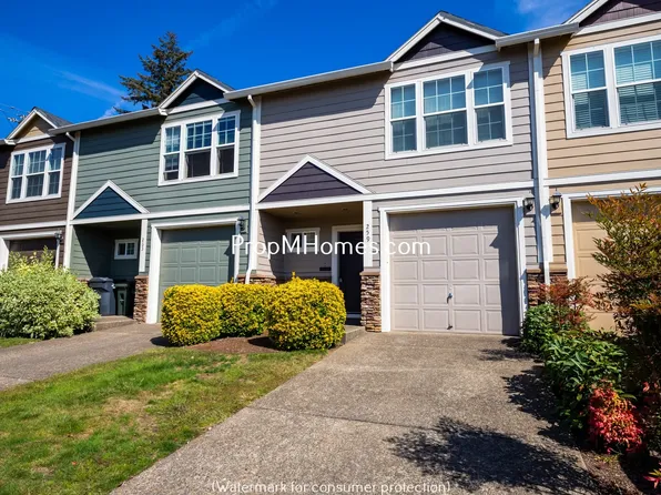 259 N Cedar St, Canby, OR 97013