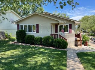 7800 Lakeview St, Ralston, NE 68127