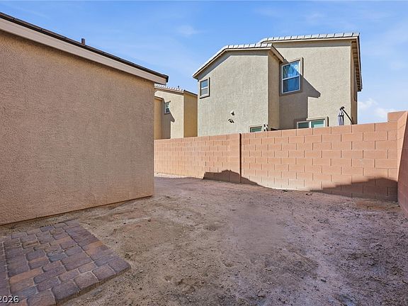 4th image of 1811 Lincoln Rd