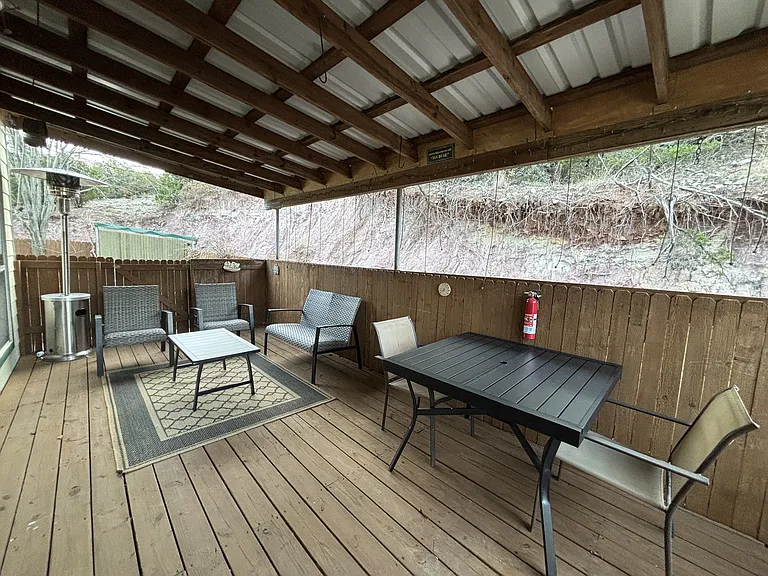 1718 Old Coleman Hwy — Photo 7