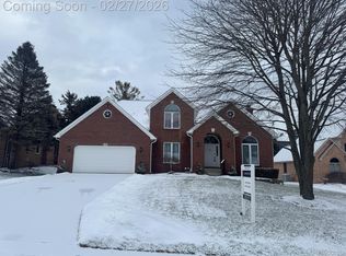 2178 Clinton View Cir, Rochester Hills, MI 48309
