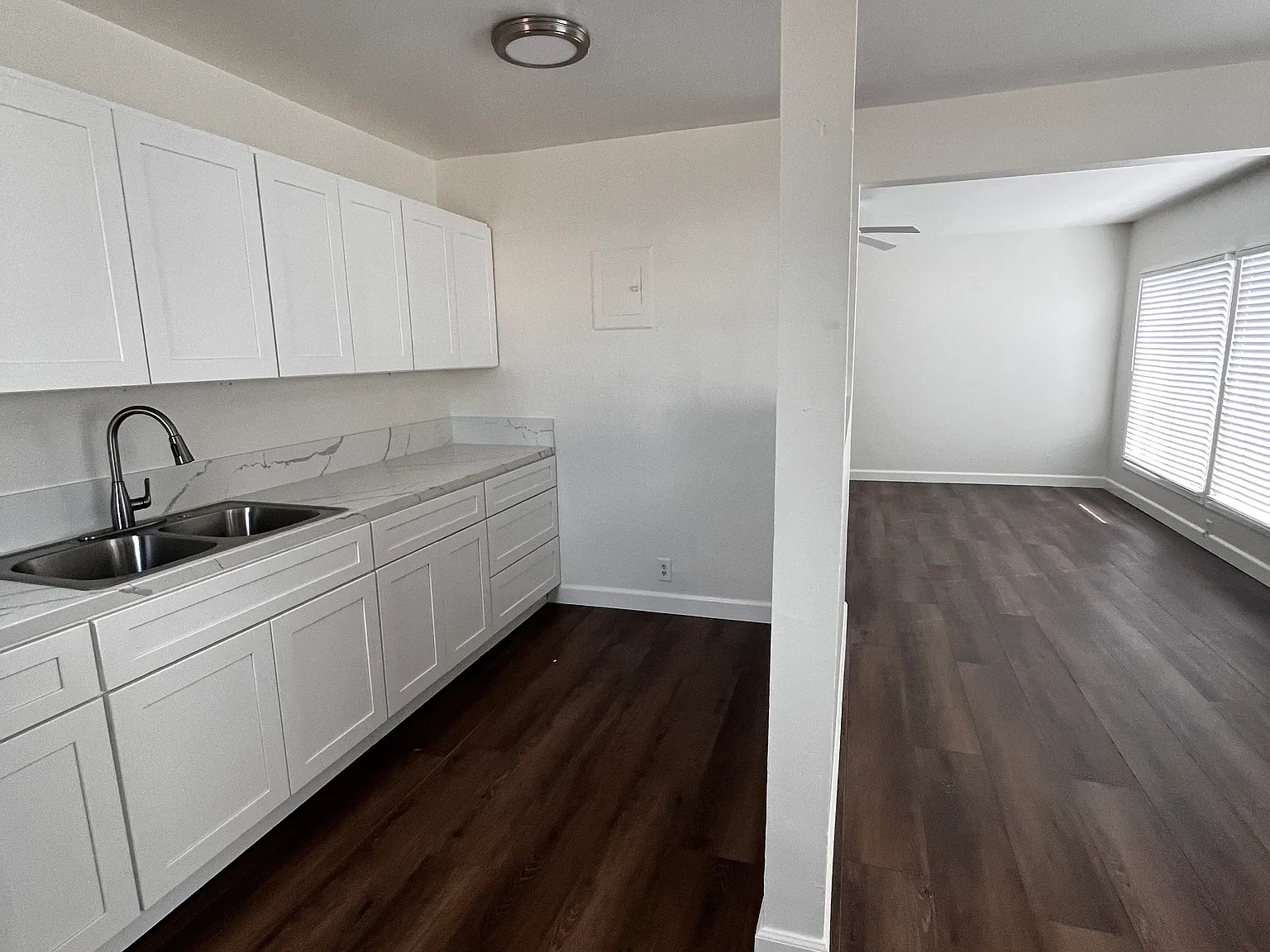 2 bed, $2,400 — Photo 3