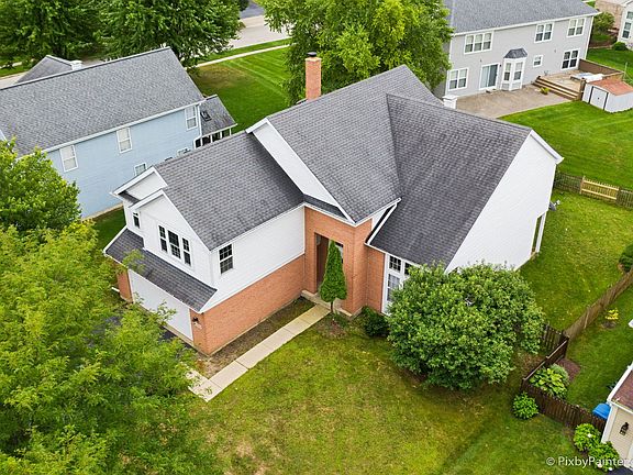 2nd image of 1339 Deerfield Ln