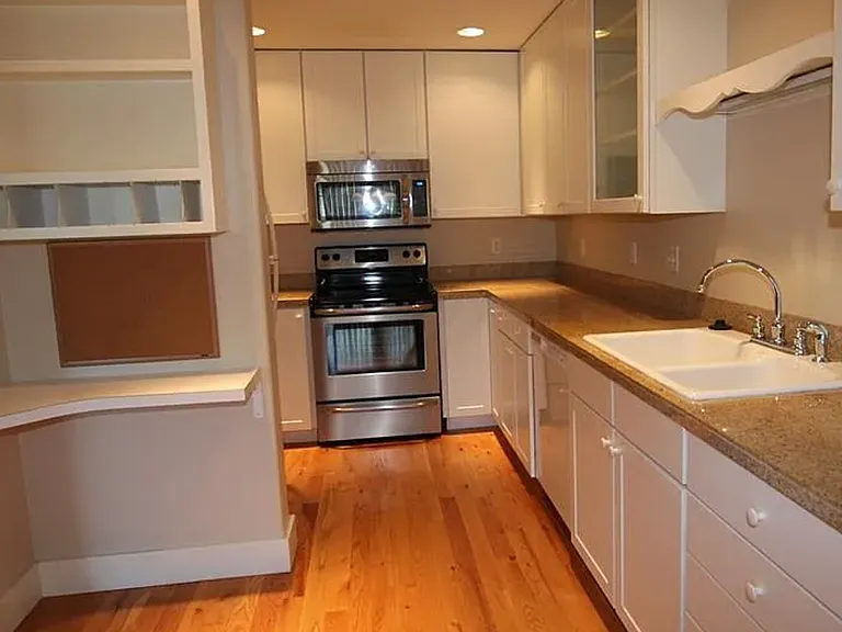 2777 Hamilton Ct #3 — Photo 9